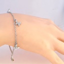 دستبند زنانه آویزدار پروانه کد w-br-98