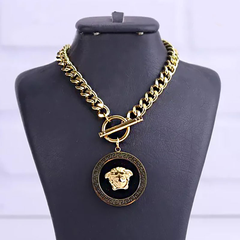 زنجیر زنانه مدل ورساچه کد w-br-111