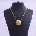 گردبند ورساچه