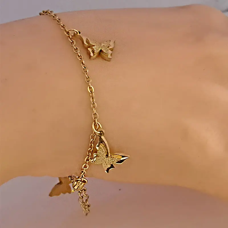 دستبند زنانه استیل آویزدار مدل پروانه کد w-br-90