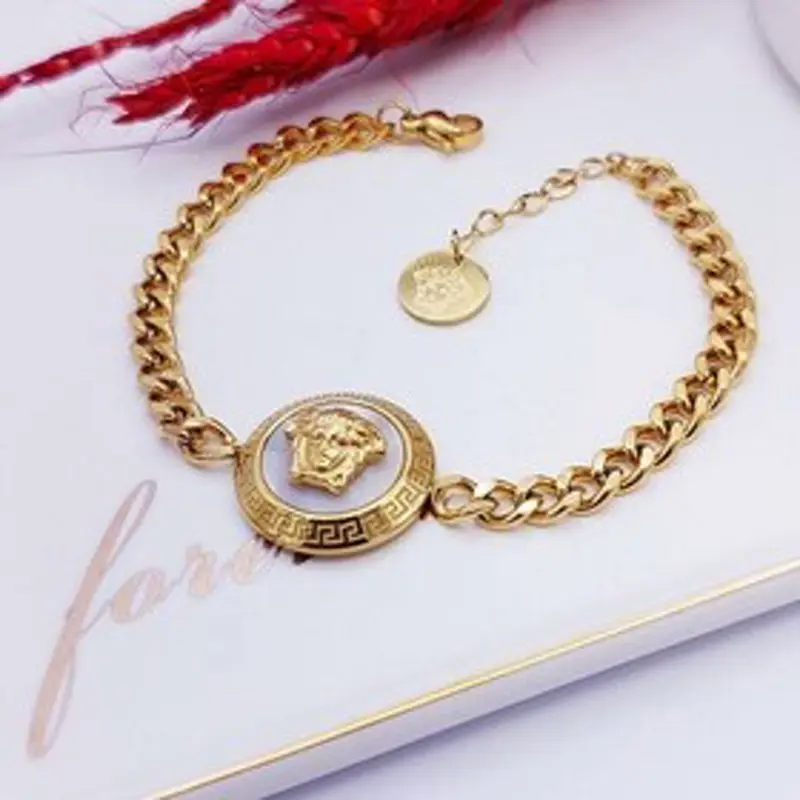 دستبند مدل ورساچه