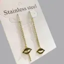 گوشواره بخیه ای طرح لب کد w-er-030