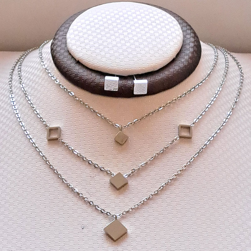 نیم ست زنانه سه ردیفه استیل کد w-se-254