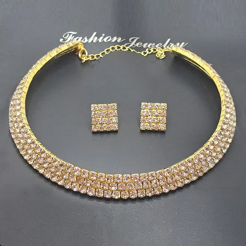 نیم ست زنانه مدل طوق نگین دار سه رج تیتانیوم کد w-se-295