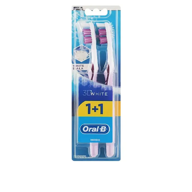 مسواک اورال بی مدل Advantage 3D White 40 Medium