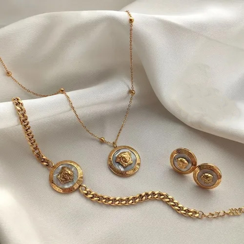 سرویس ورساچه استیل