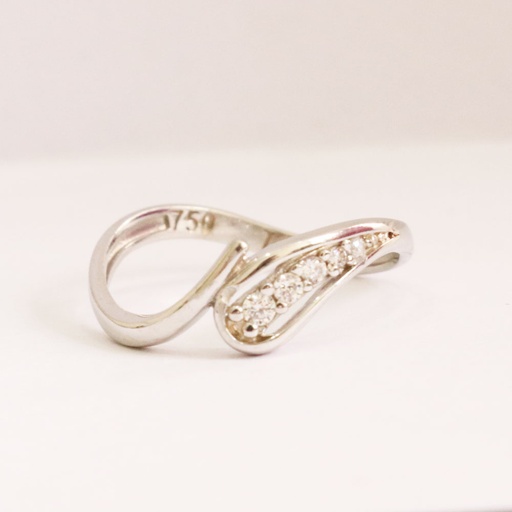 انگشتر نقره عیار 925 کد R05