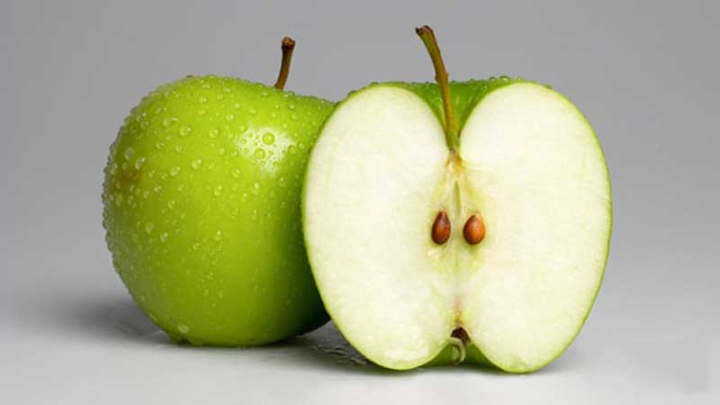 افزایش میل جنسی زنان با خوردن سیب